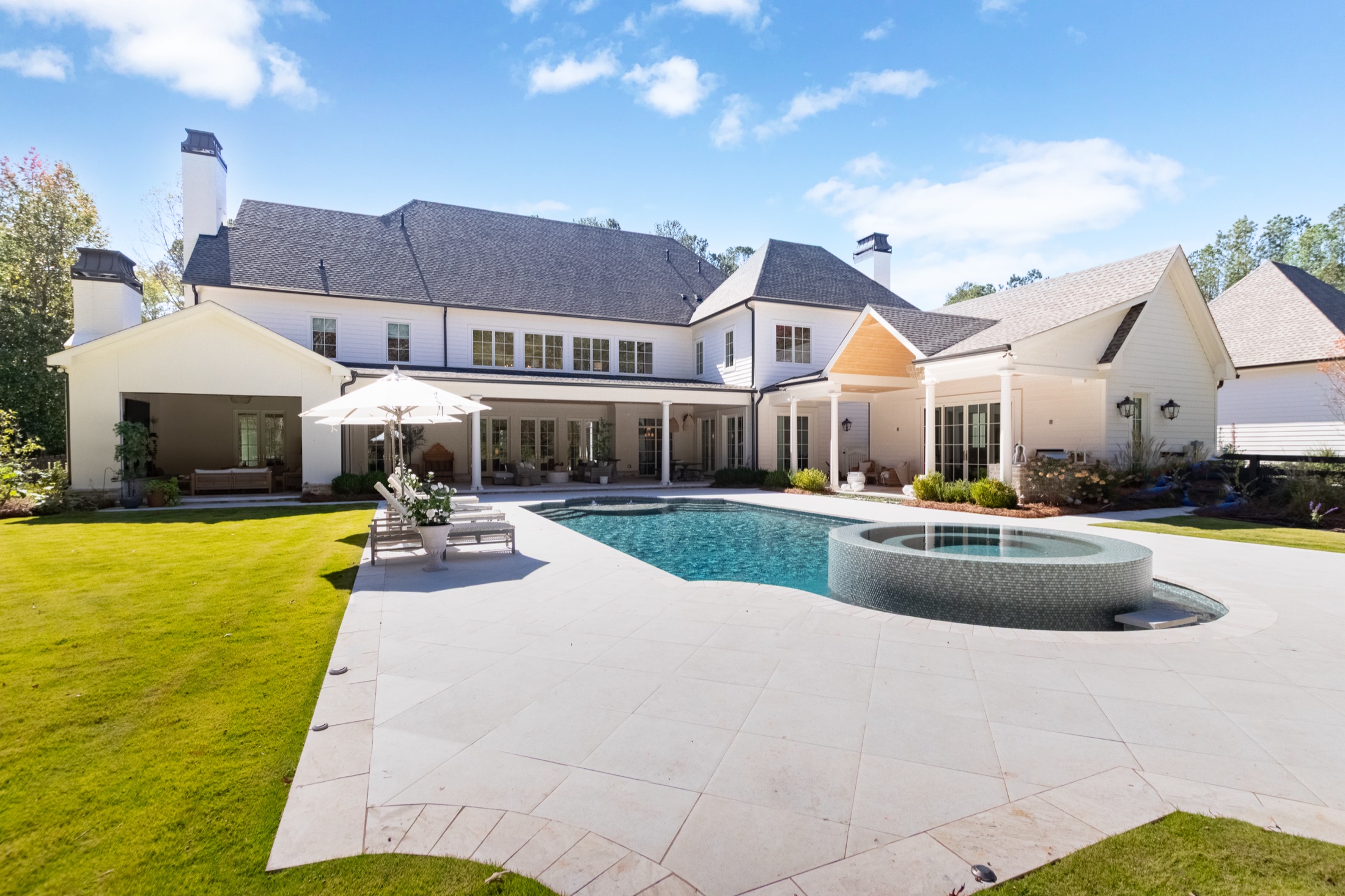 A Method Real Estate Advisors listing