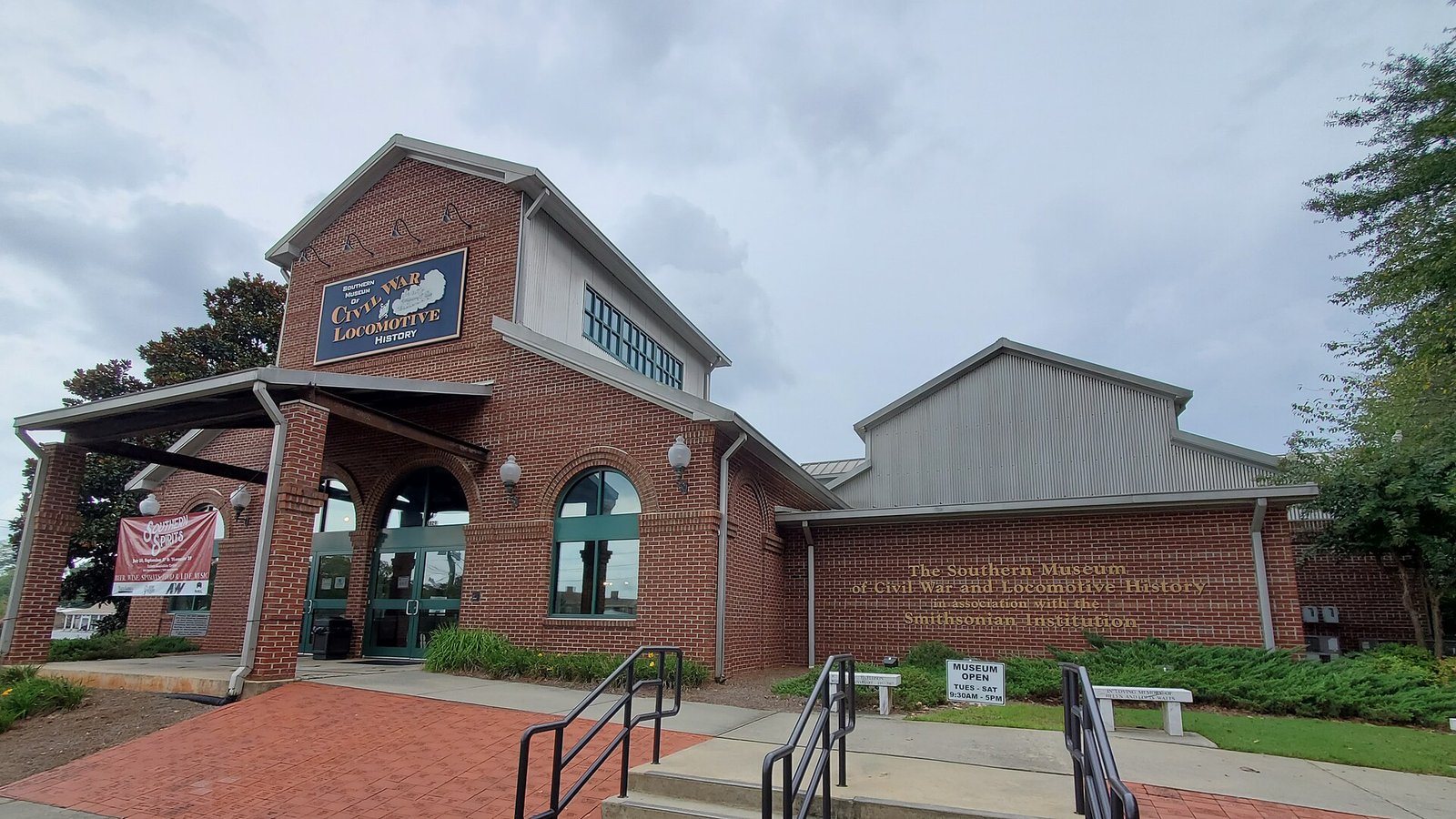 The Southern Museum of Civil War and Locomotive History, a red brick building with arched windows, in downtown Kennesaw.